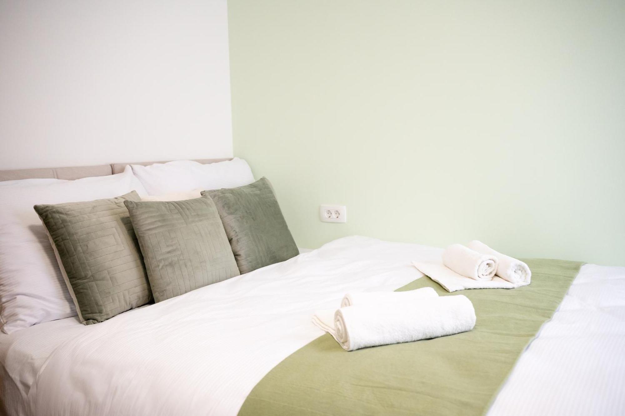 Lev Apartments Izola Dış mekan fotoğraf
